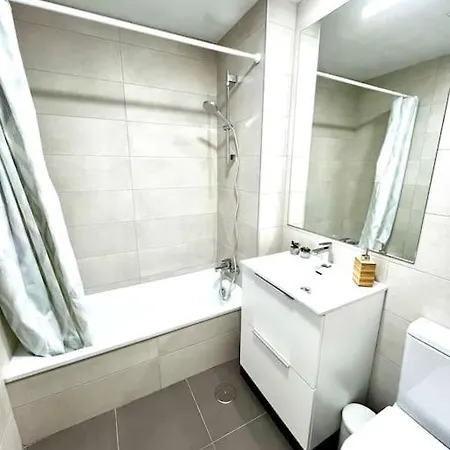 Teatinos Premium Nuevo Con Piscina * Málaga